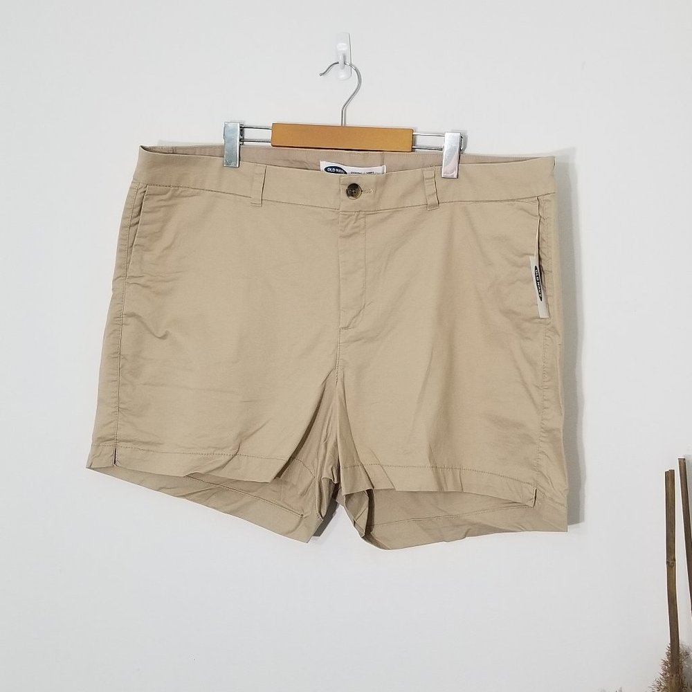 Old Navy NEW Khaki Tan Classic Everyday Cotton Blend Pockets Shorts Plus Size 20